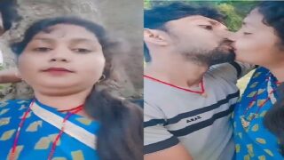 Hottest Desi Wife Kissing Ex Lover Village Sex MMS
