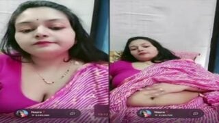 Chubby tango bhabhi shows deep cleavage blouse